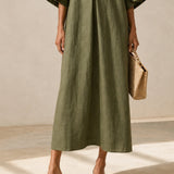 Vestido Midi Verde-Azeitona com Decote em V e Mangas Florais Marcantes