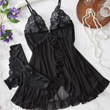 Conjunto de Camisa de Noite em Renda com Folhos e Tanga