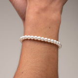 Pulseira de Pérolas Charm Banhada em Ouro 18K