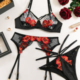Conjunto de Lingerie em Tule Transparente com Bordado Floral